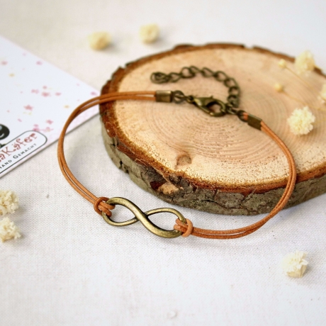 Lederarmband mit Unendlichkeitszeichen Freundschaftsarmband