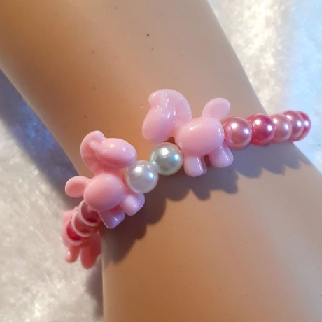Kinder-Armband Schmuck elastisch Perlen gefädelt Rosa mit Ponny