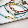 Lederarmband mit Unendlichkeitszeichen Freundschaftsarmband