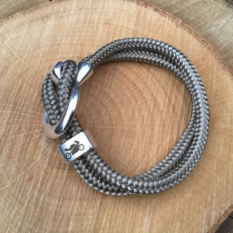 „Motorrad“  Segelseilarmband mit Hakenverschluß und Gravur