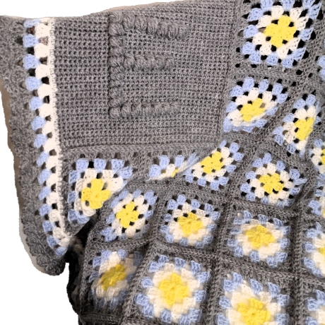 Babydecke personalisiert mit Anfangsbuchstabe, Kuscheldecke