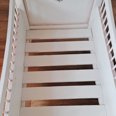Bett Babybett Kinderbett Puppenbett Baby weiß Vintage restauriert