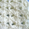 Babydecke in Creme im Muschelmuster gehäkelt von Hobbyhaus