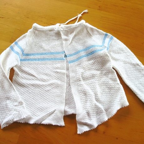 Vintage Babyflügelhemdchen weiß hellblaue Streifen 70er Jahre