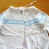 Vintage Babyflügelhemdchen weiß hellblaue Streifen 70er Jahre