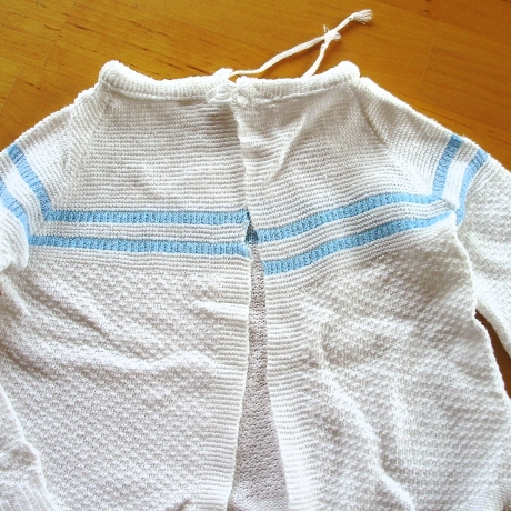 Vintage Babyflügelhemdchen weiß hellblaue Streifen 70er Jahre