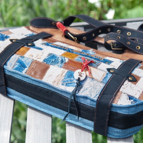 High-End Designertasche - UPCYCLING Jeans-Leder-Tasche