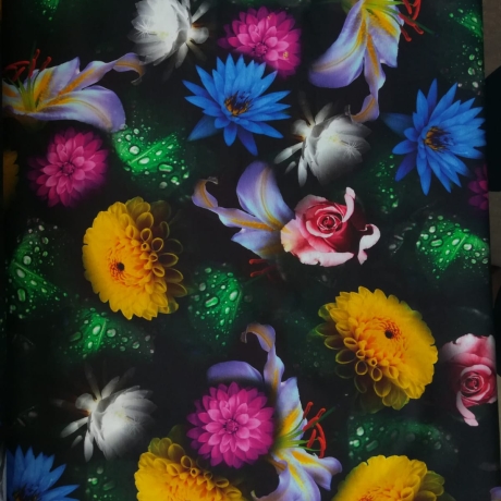 ✂Baumwolljersey schwarz mit Blüten ✂ 0,10m