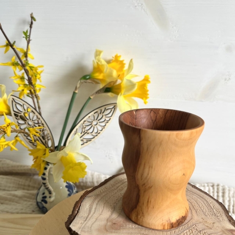 Holzbecher aus Apfel Massivholz | Natürliche Deko | zeitlos