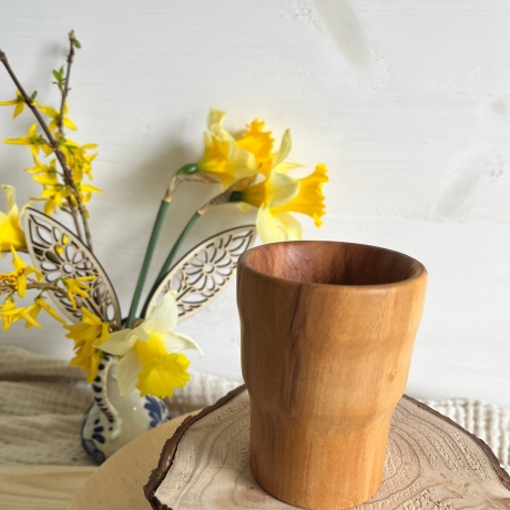 Holzbecher aus Apfel Massivholz | Natürliche Deko | zeitlos