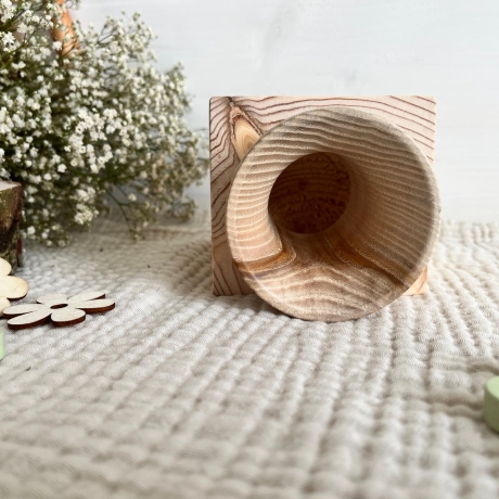 Handy Halterung mit integrierter Soundverstärkung