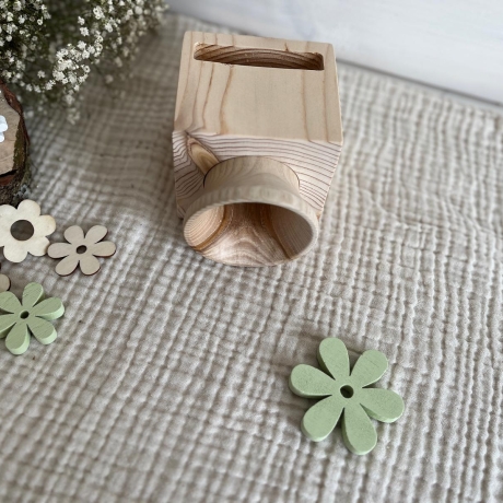 Handy Halterung mit integrierter Soundverstärkung