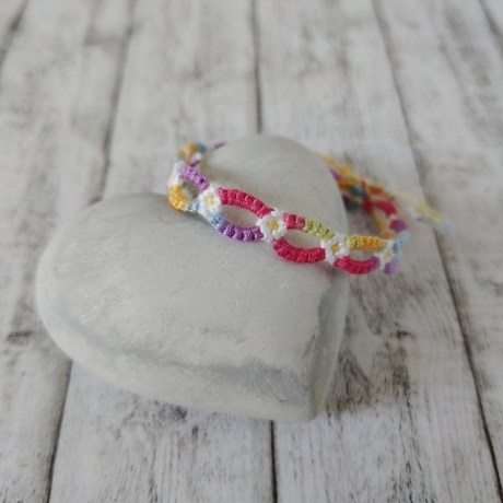 Armband geknotet mit Muster Blume multi meliert