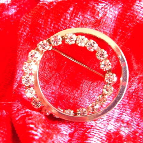 Vintage Brosche 2 Ringe mit Strass besetzt aus den 60er Jahren