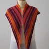 Fröhlich buntes kuscheliges Dreieckstuch, Handgestrickt