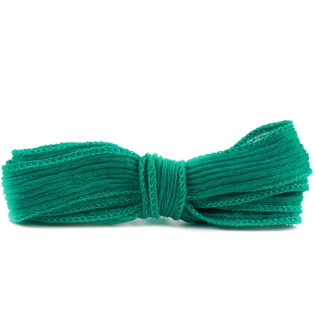 Seidenband Crinkle Crêpe Grasgrün Seide handgenäht/-gefärbt