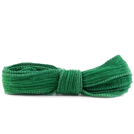Seidenband Crinkle Crêpe Blattgrün Seide handgenäht/-gefärbt
