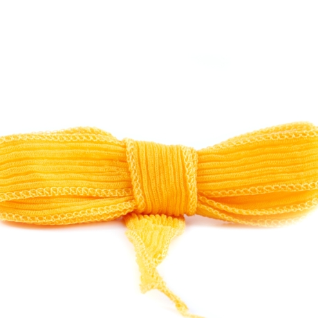Seidenband Crinkle Crêpe Gelb Seide handgenäht/-gefärbt