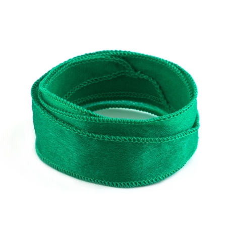 Crêpe Satin Seidenband Grasgrün Seide handgenäht/-gefärbt
