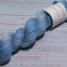 Handgefärbte 4-fädige Sockenwolle BFL Platinum 22/1