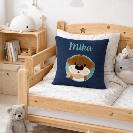 Persoanlisierte Nameskissen mit Otter mit Halstuch