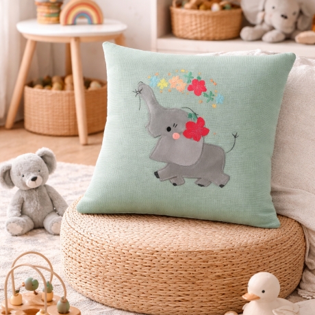 Persoanlisierte Nameskissen mit Elefant