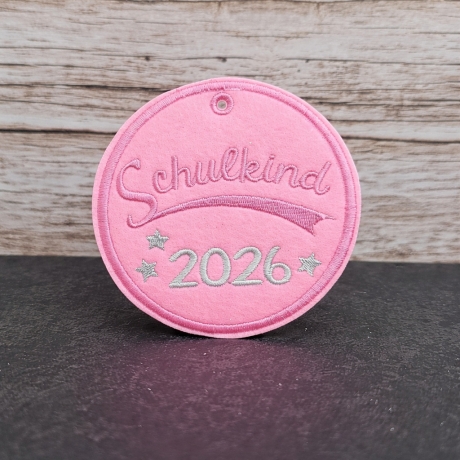 Schultütenanhänger „Schulkind 2026“ in Rosa