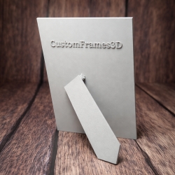 Individuelle 3D-Druck Rückplatte inkl. Standfuß - 13x18