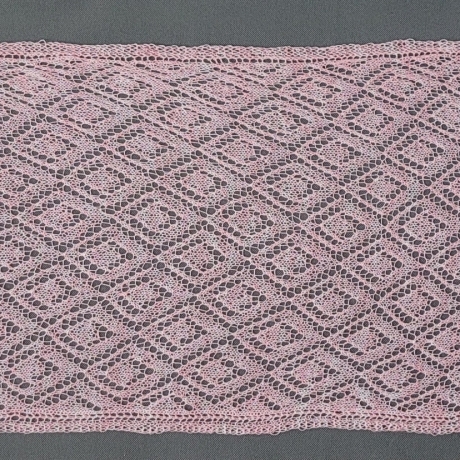 Lace-Stola Cherry Blossom, Handgestrickt