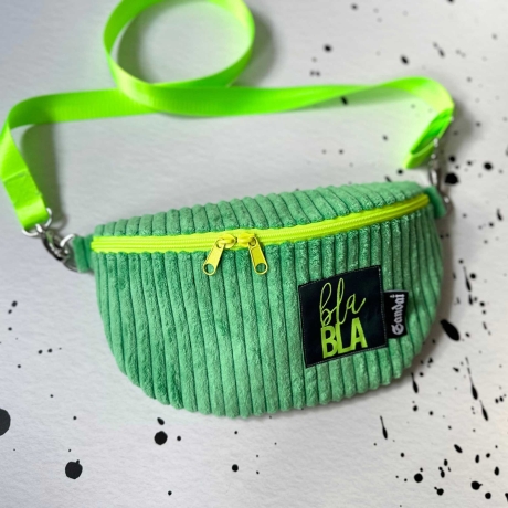 UNIKAT / Crossbag/ HipBag /Crossbody /Bauchtasche /Feiertasche