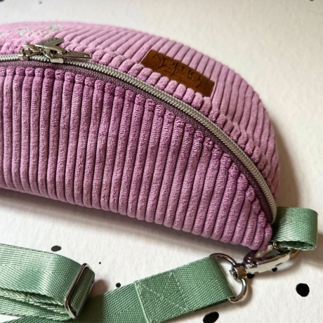 UNIKAT / Crossbag/ HipBag /Crossbody /Bauchtasche /Feiertasche