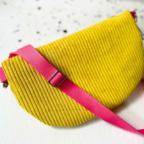 UNIKAT / Crossbag/ HipBag /Crossbody /Bauchtasche /Feiertasche