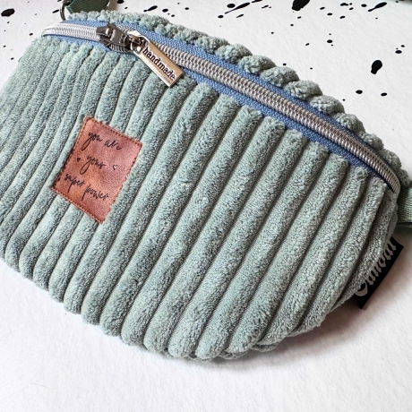 UNIKAT / Crossbag/ HipBag /Crossbody /Bauchtasche /Feiertasche