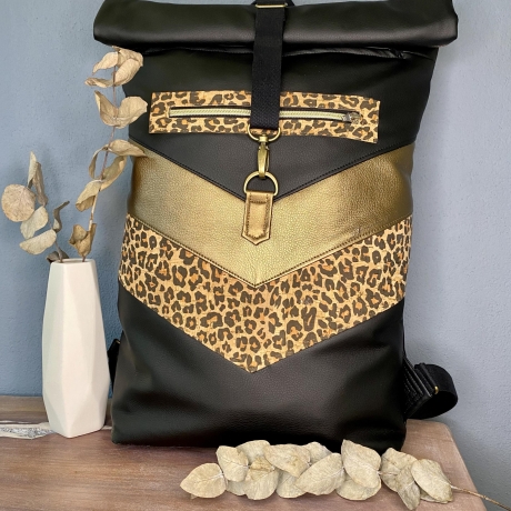 Rucksack VARO aus Kunstleder und Kork, Leoparden-Print