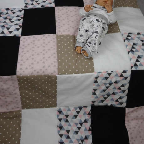 Krabbeldecke Juna, Patchwork, Kuscheldecke, Tagesdecke