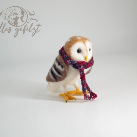 Schleiereule mit Schal, gefilzt