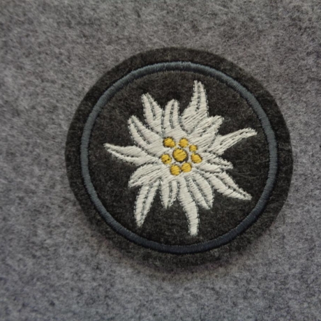 Applikation/Aufnäher Button mit gest. Edelweiss