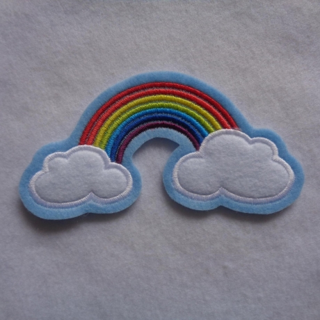 Applikation/Aufnäher Regenbogen mit Wolken