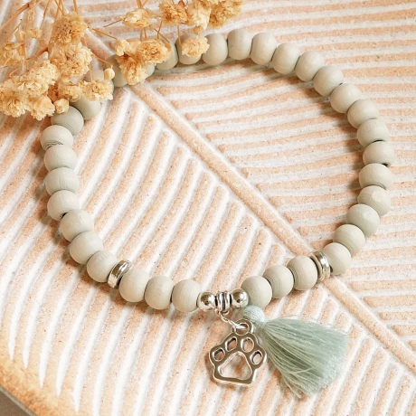 Armband Hundepfote, Quaste & Holzperlen, Geschenk, Hundeliebhaber