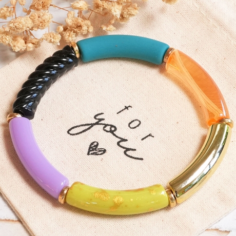 Tubeperlen Armband bunt – Elastischer Armreif, Boho-Stil Festival