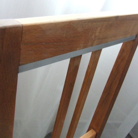 Antiker Stuhl – Stylisches Upcycling-Einzelstück