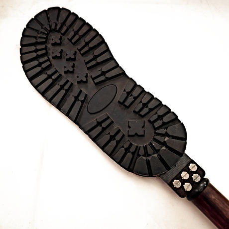 Schuhsohlen-Paddle ... Made for Walking. 