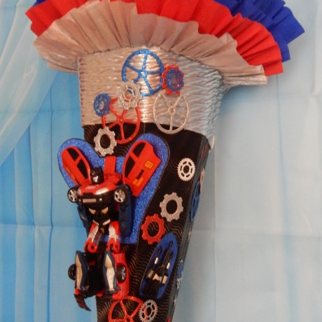 Schultüte Transformer  Auto Zuckertüte  