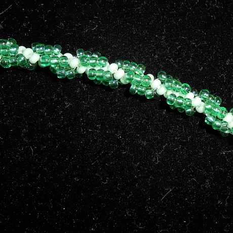 Rocailles-Kette, gefädelt, 48 cm, handmade, Magnetverschluss 