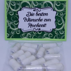 Kapseln mit Wünschen zur Hochzeit Hellgrün