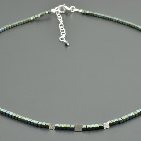 Würfelkette Hämatit 925er Silber zart minimalistisch blau