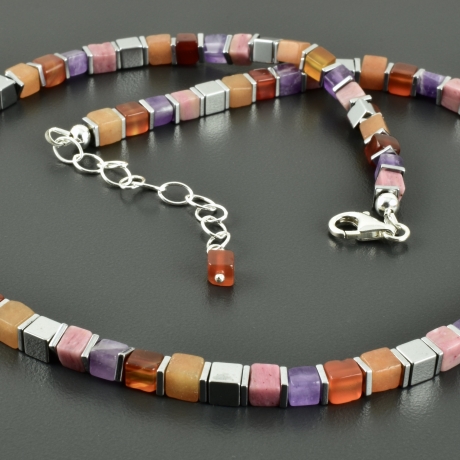 Edelstein-Würfel-Kette Amethyst Thulit Karneol Aventurin rosa rot
