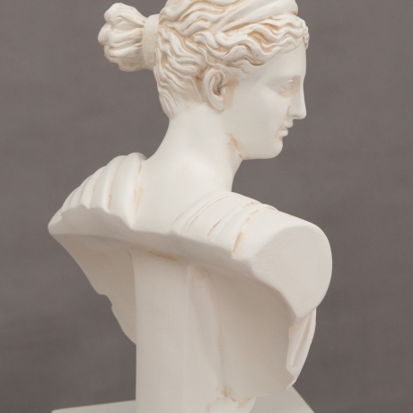 Wunderschöne Büste der Helena. 52 cm.