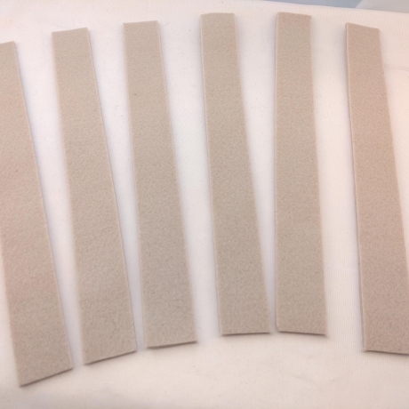 6 Filzstreifen Beige gemischt   27x 3cm Basteln