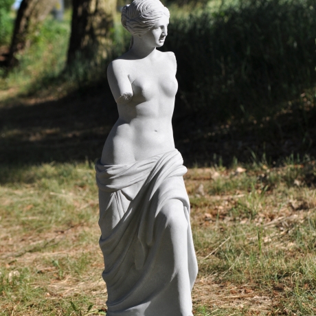 Schöne Statue der Venus. 75 cm.